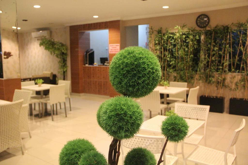 Flamengo Hotel Banten Exterior photo